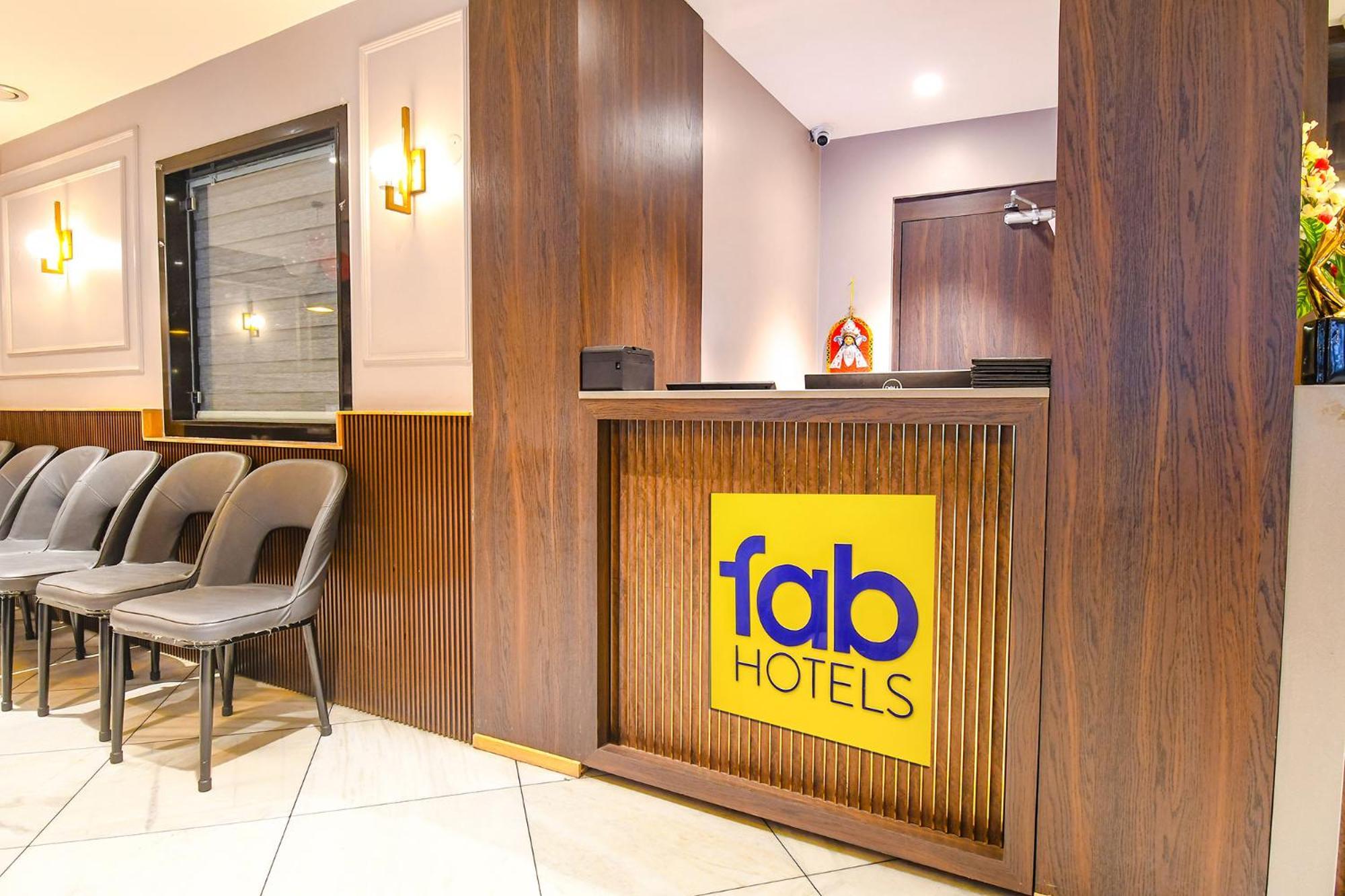 Fabhotel Kitchen Q Inn - Belaghata 콜카타 외부 사진
