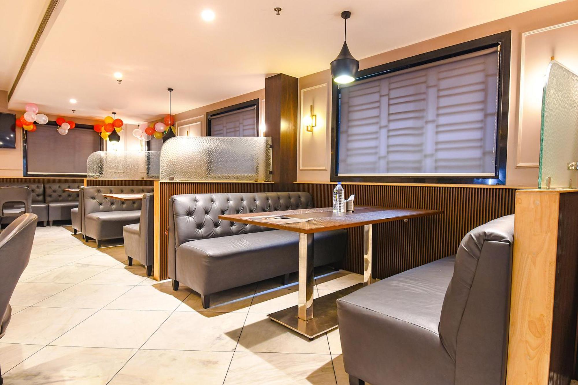 Fabhotel Kitchen Q Inn - Belaghata 콜카타 외부 사진